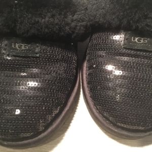 UGG Shoes - Sequin Ugg Slippers Girls Size 2 UGG Shoes - Sequin Ugg Slippers Girls Size 2